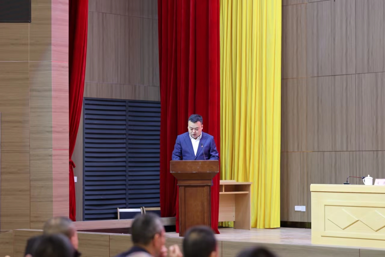 8bbd435336cf3dd151f8a2cbb46b889